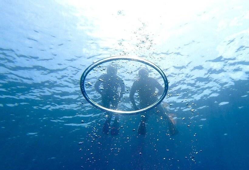 هتل Manta Reserve