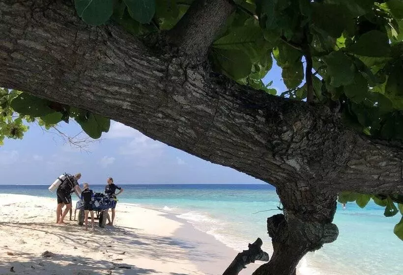 هتل Manta Reserve