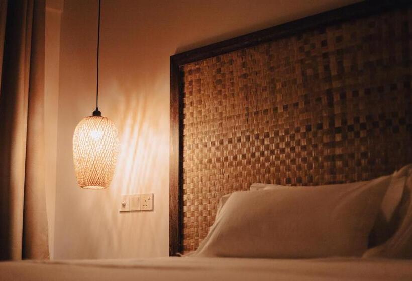 هتل Manta Reserve