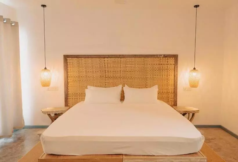 هتل Manta Reserve