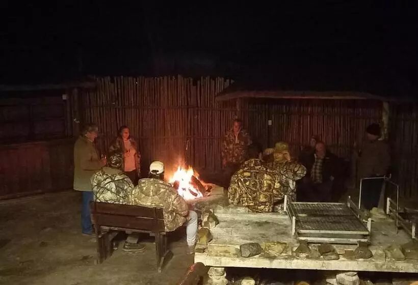 ホテル Ngwenkala Game Lodge And Safaris