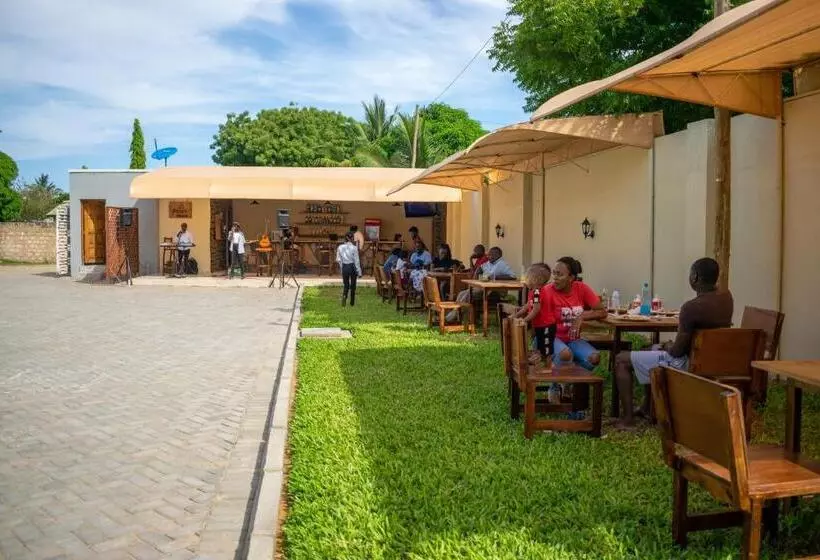 هتل Inkaba Resort & Conference Centre Kilifi