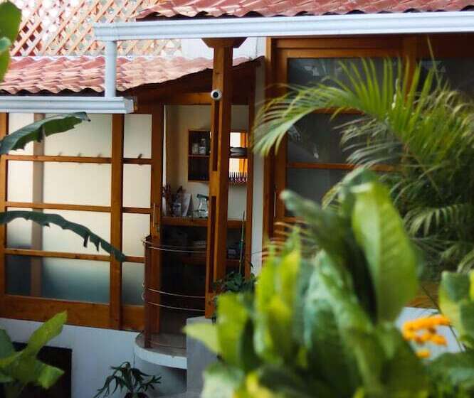 Kula Maya Boutique Hotel And Spa