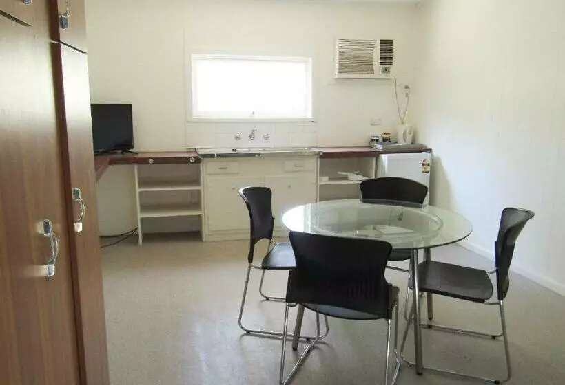 Motelli Tinman Roadhouse