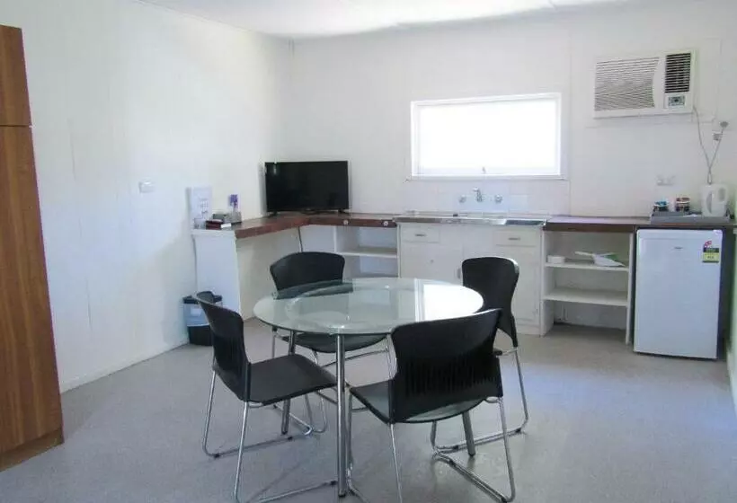 Motelli Tinman Roadhouse