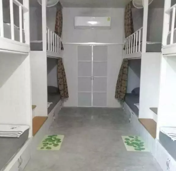 Retkeilymaja Farm House Kohyaoyai