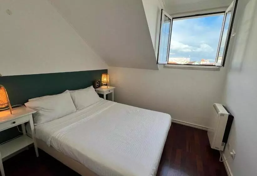 Retkeilymaja Impact Beach House