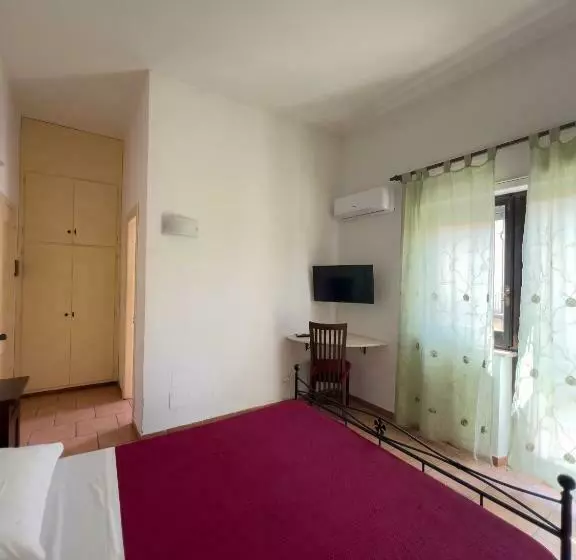 ユースホステル Locanda Rosella