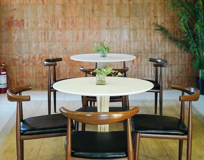 הוסטל Travelbee Airport Inn