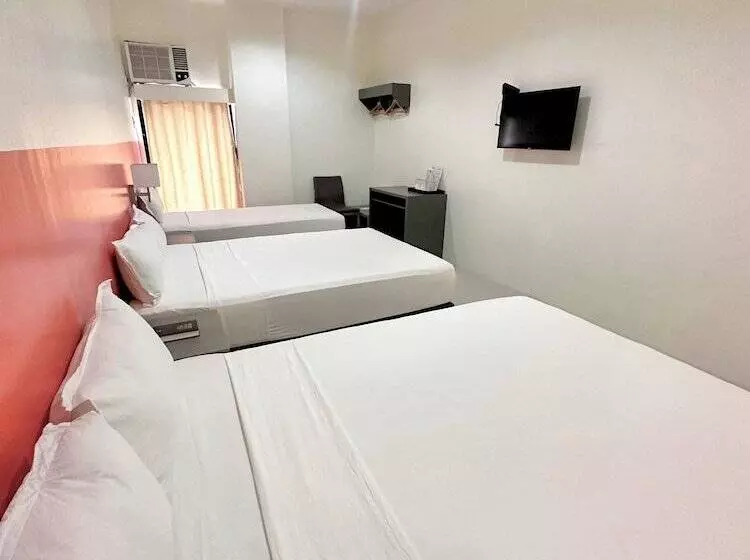 ユースホステル Travelbee Airport Inn