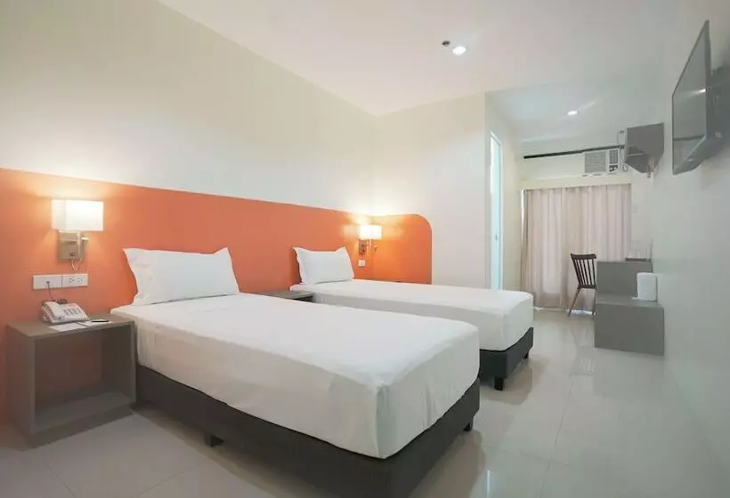 ユースホステル Travelbee Airport Inn