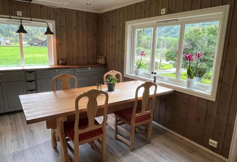 Bed and Breakfast Nørdre Repp