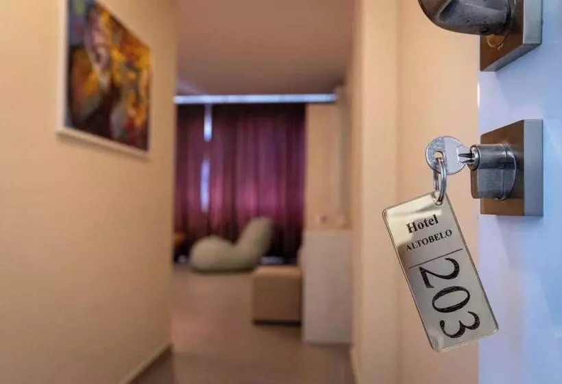 هتل Altobelo