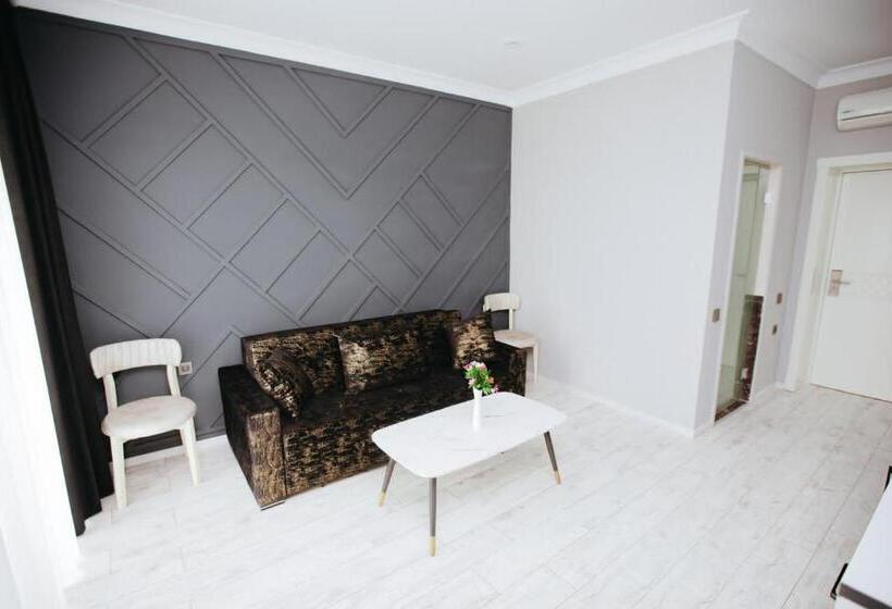 هتل Castle Resort Spa