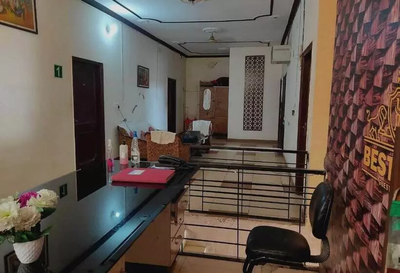 Hotelli Oyo Best Stay