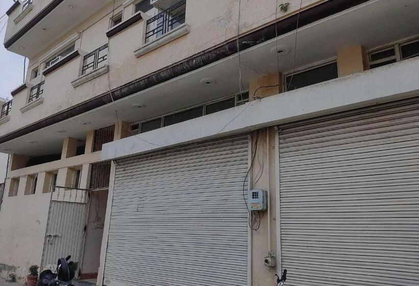 Отель Oyo Best Stay