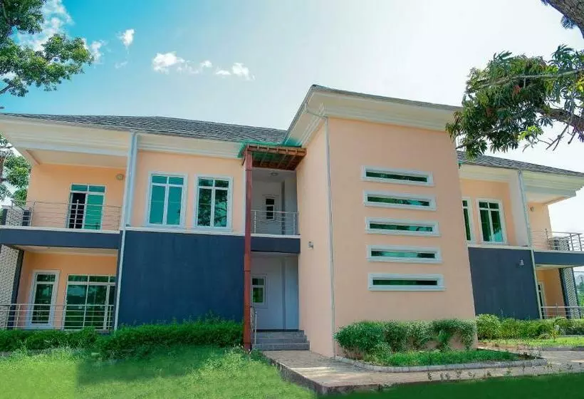 استراحتگاه Nelson Mandela Gardens