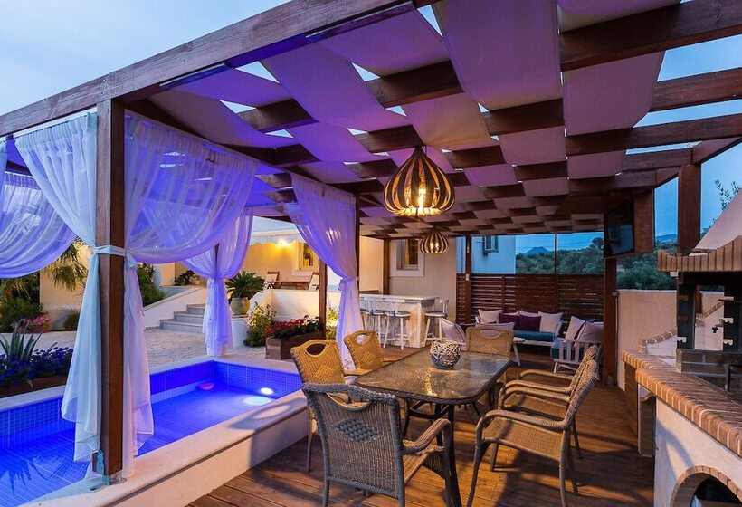 Cretan Residence Mediterranean Luxury Private Villas