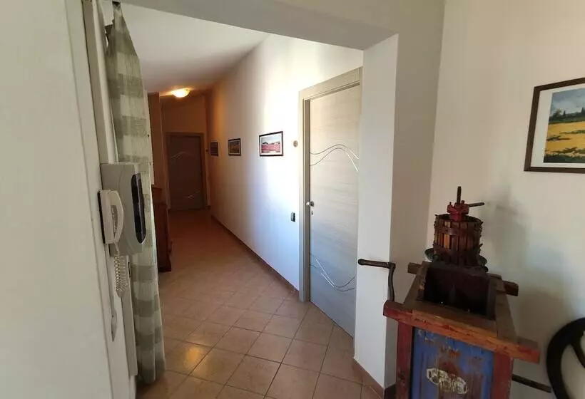 Hotelli Agriturismo Zugarelli