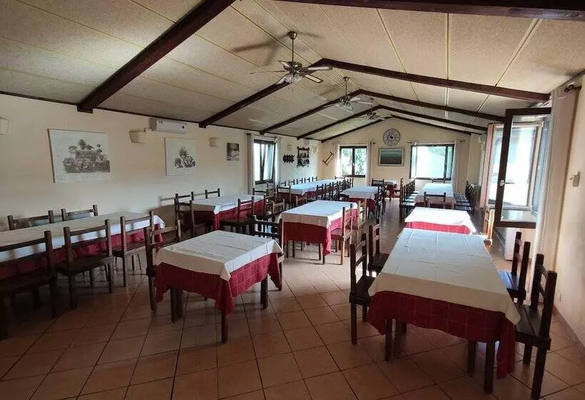 Hotelli Agriturismo Zugarelli