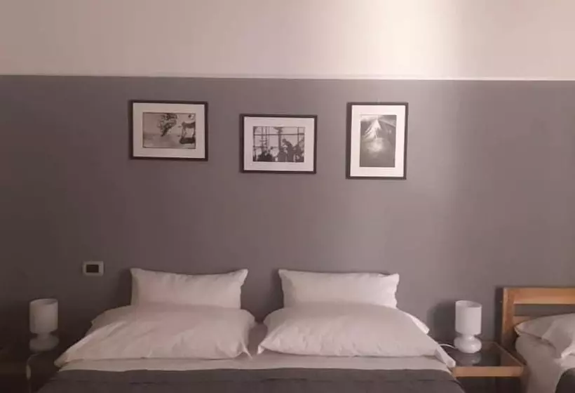 ホテル Arco Ubriaco