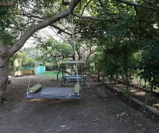 Hotelli Asiatic Lion Lodge