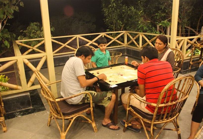 Hotell Asiatic Lion Lodge