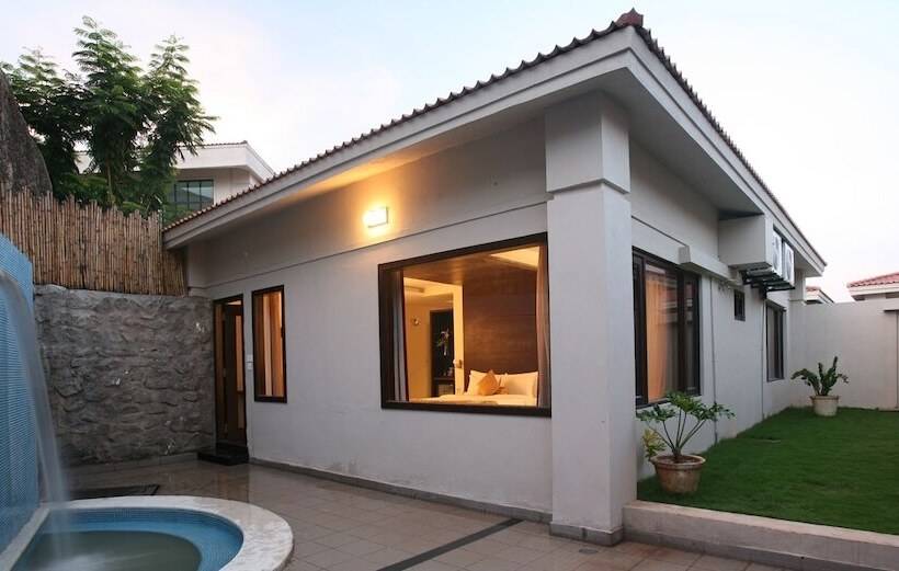 فندق Celestia Suites At Leonia