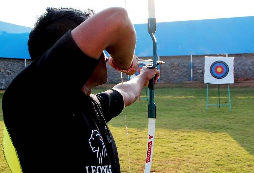 فندق Celestia Suites At Leonia