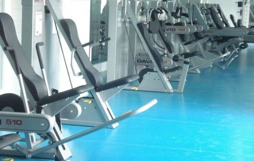 فندق Celestia Suites At Leonia