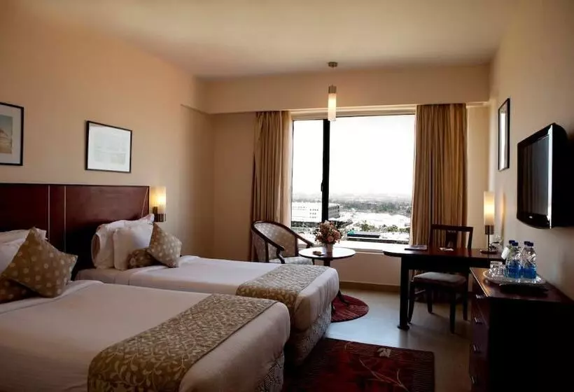 בית מלון כפרי Celestia Suites At Leonia