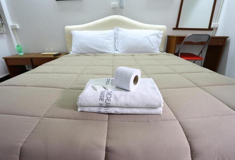 Chomdoi House Hotel Sha Extra Plus