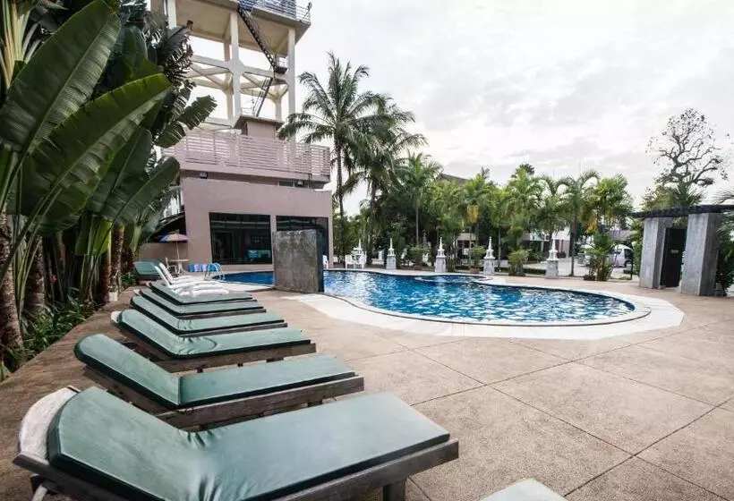 Отель Diamond Park Inn Chiangrai & Resort