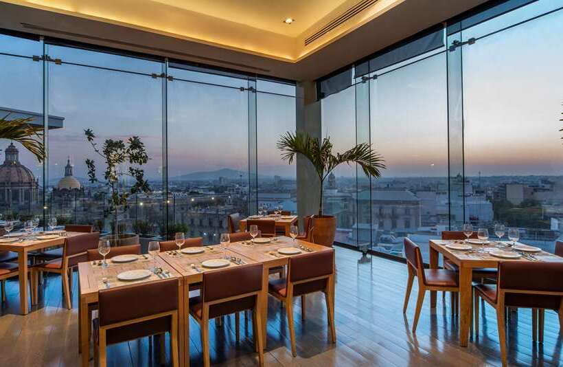 בית מלון כפרי Doubletree By Hilton Guadalajara Centro Historico