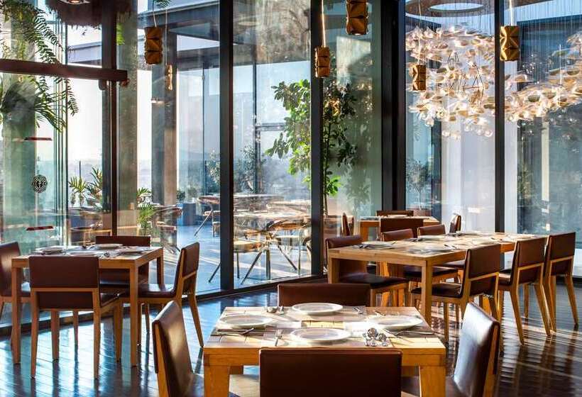 בית מלון כפרי Doubletree By Hilton Guadalajara Centro Historico