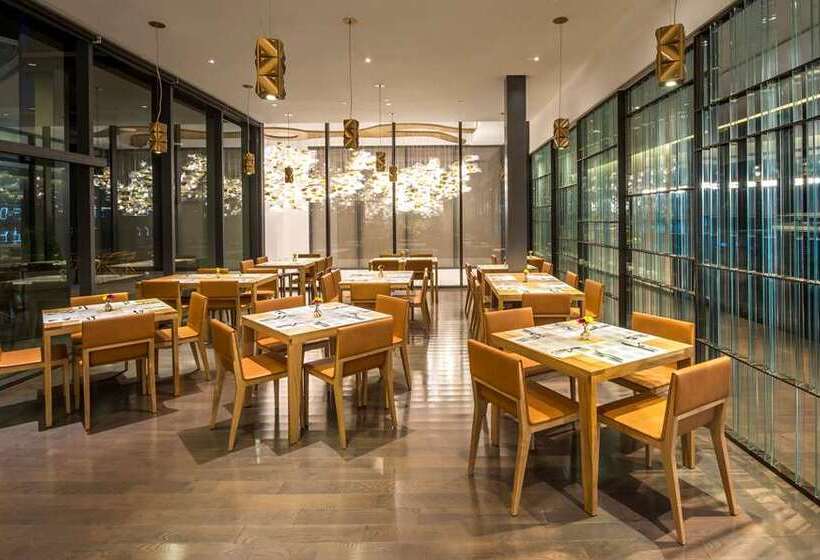 בית מלון כפרי Doubletree By Hilton Guadalajara Centro Historico