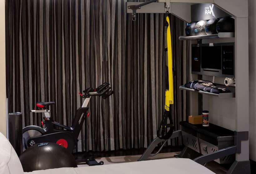 בית מלון כפרי Doubletree By Hilton Guadalajara Centro Historico