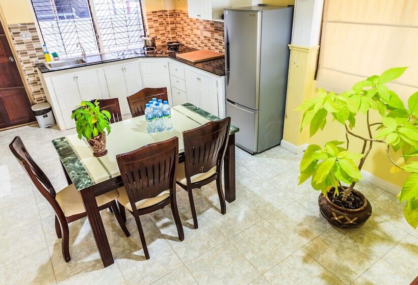 Hotel Eriksson Guesthouse