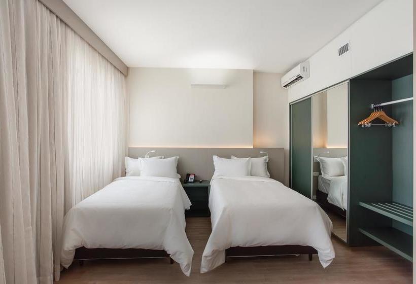 فندق Esuites Virginia Luxemburgo Bh