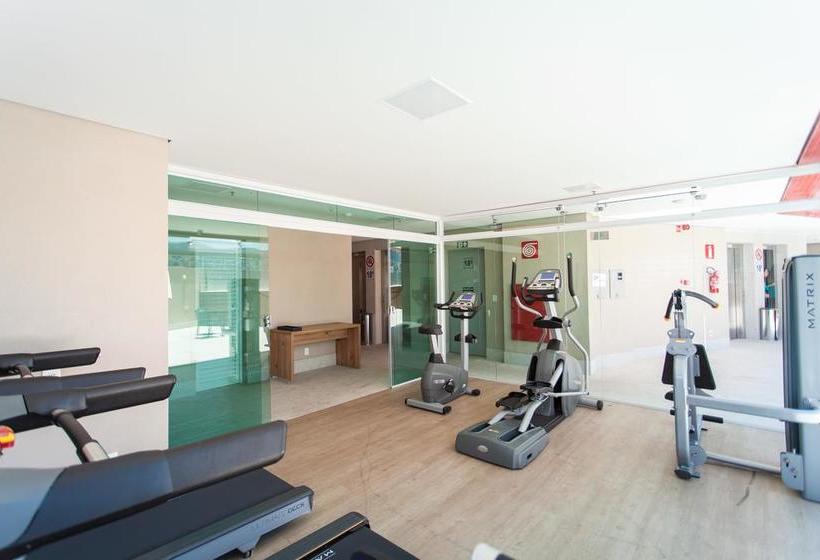 فندق Esuites Virginia Luxemburgo Bh