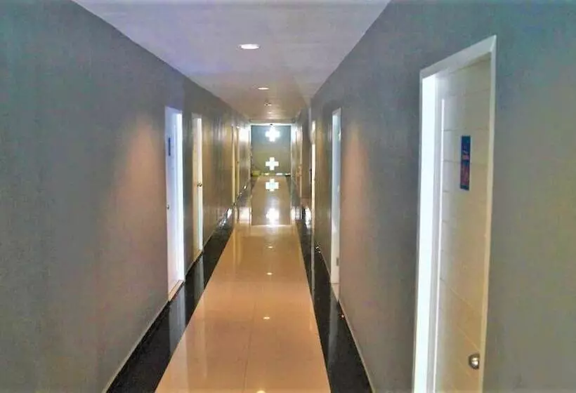 ホテル P.f Mansion