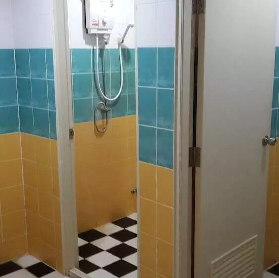 ホテル P.f Mansion