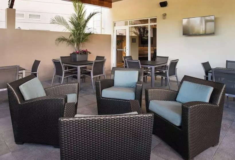 Отель Residence Inn By Marriott Miami West/fl Turnpike