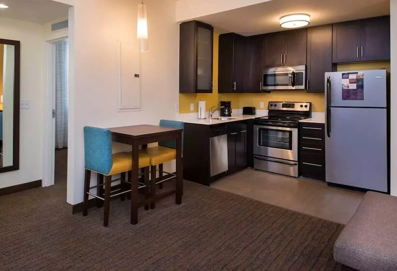 Отель Residence Inn By Marriott Miami West/fl Turnpike