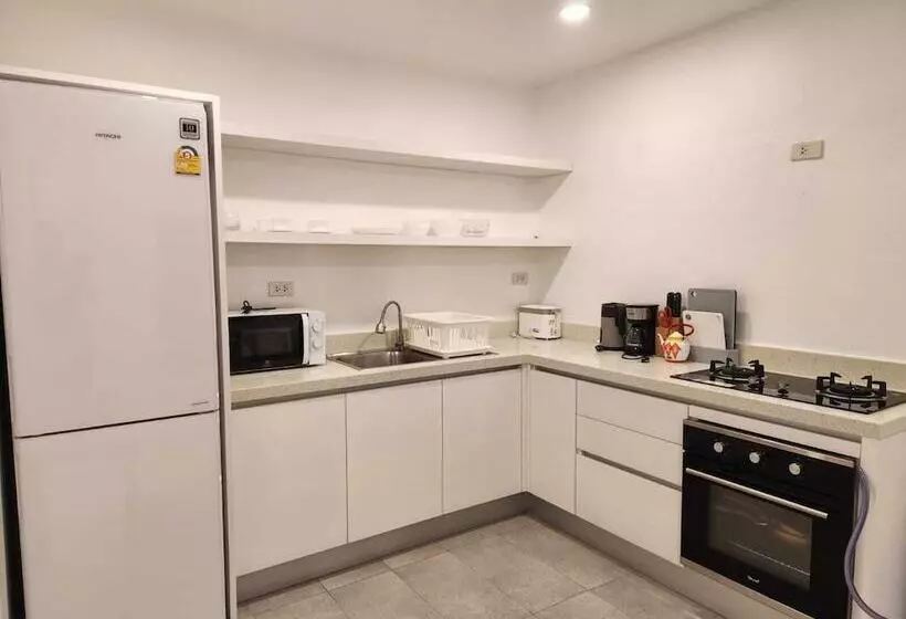 Hotel Samui Pier Beach Front & Resort