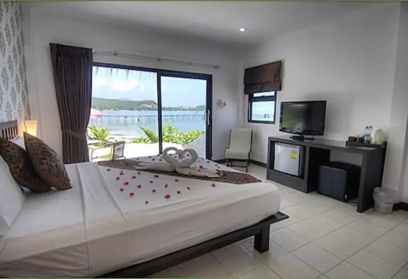 Hotel Samui Pier Beach Front & Resort