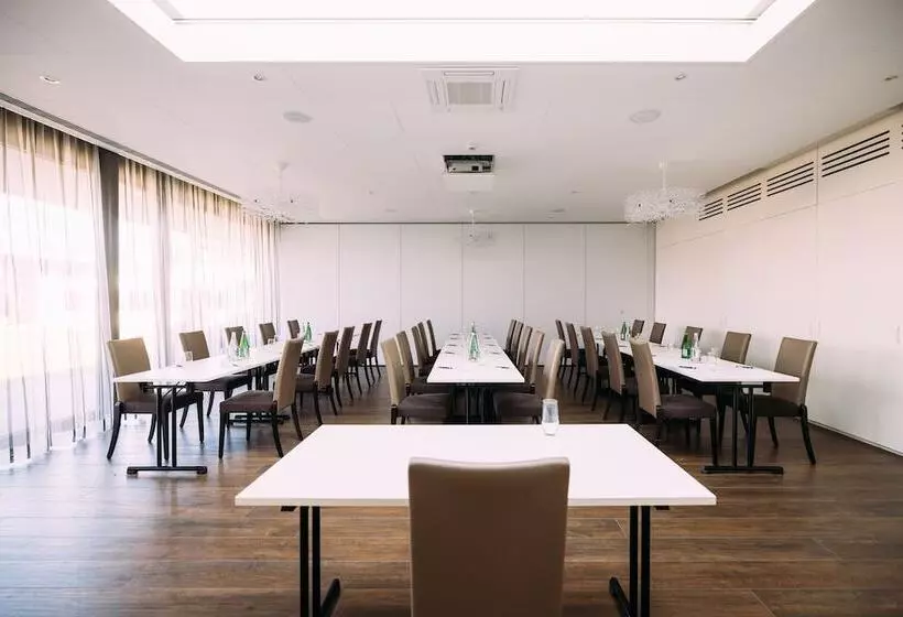 Отель Schützen Steffisburg