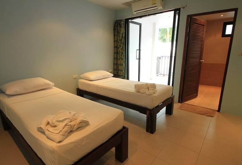 בית מלון כפרי Superpro Samui