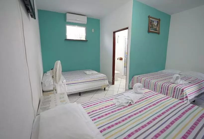 هتل Y Restaurante Las Gardenias