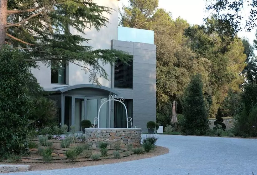 פנסיון Domaine Rampale